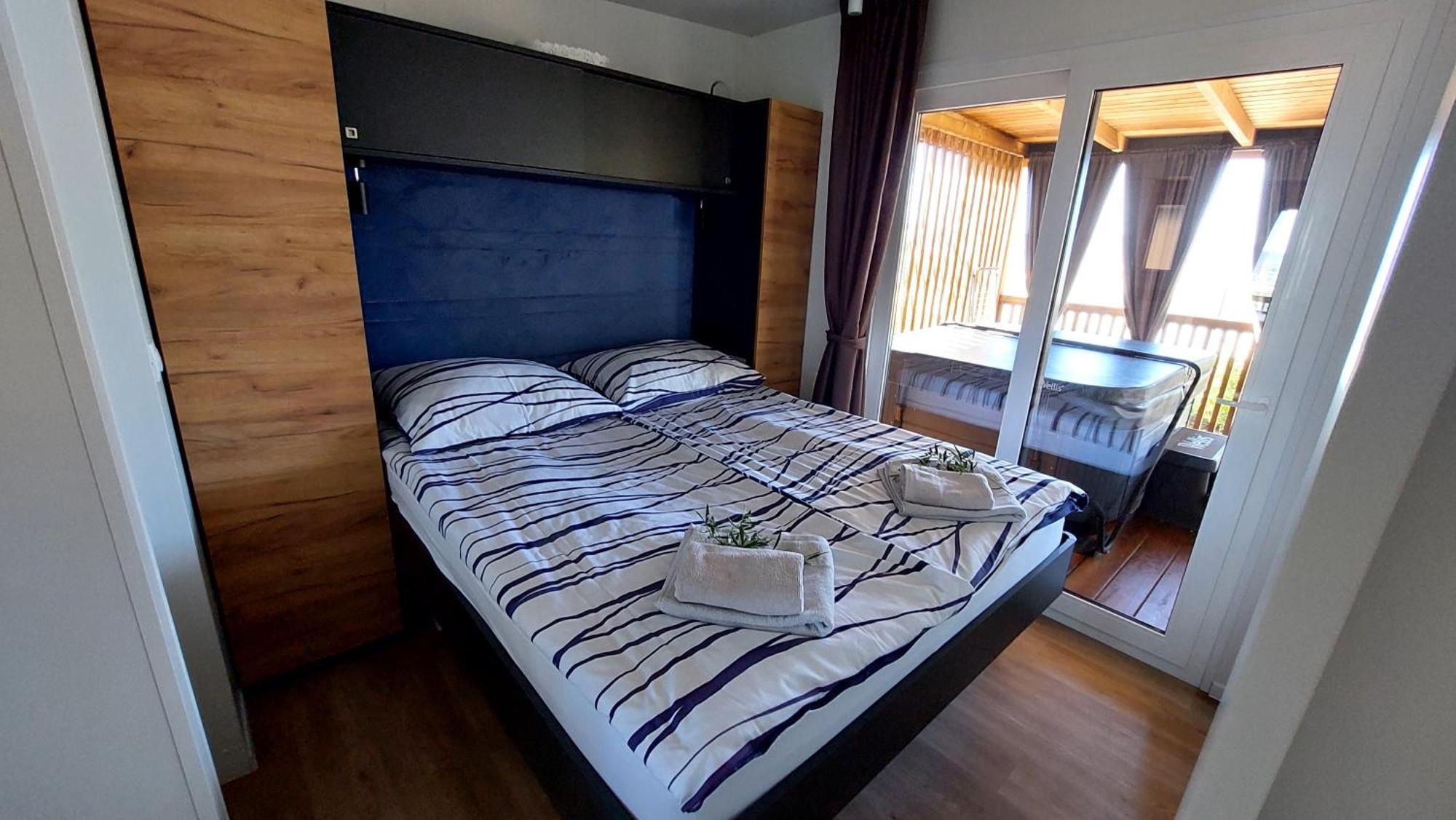 Mobile Homes Selce - Alpe Jadran Mobil Eksteriør billede